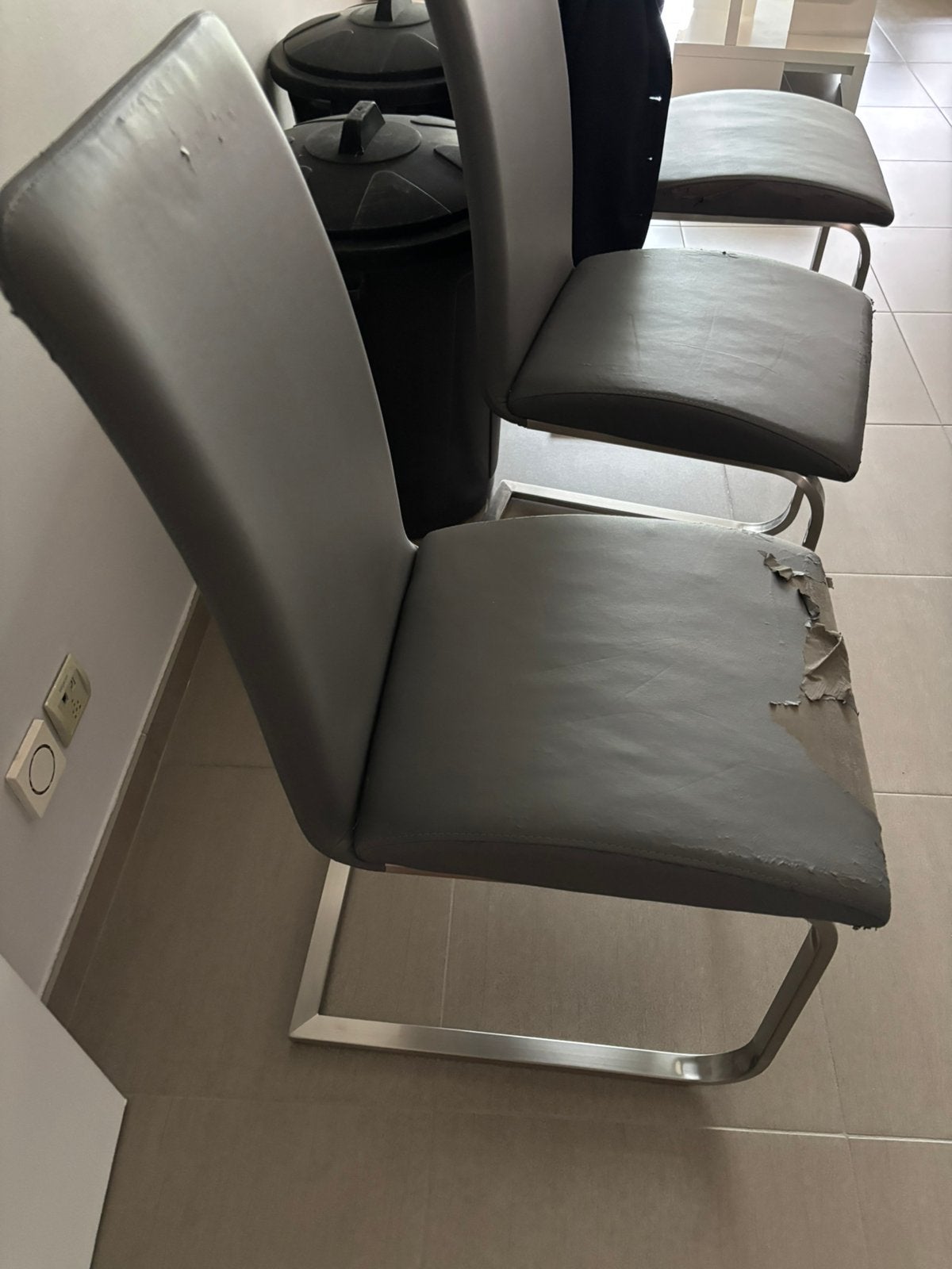 6 grijze stoelen gratis af te halen, Ophalen, Overige materialen, Gebruikt, Grijs