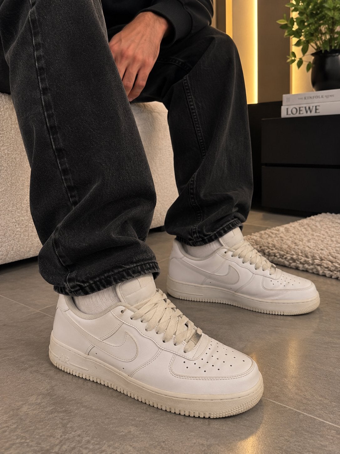 Nike air force 1 taille 41 blanche, Vêtements | Hommes, Enlèvement, Porté, Blanc, Baskets