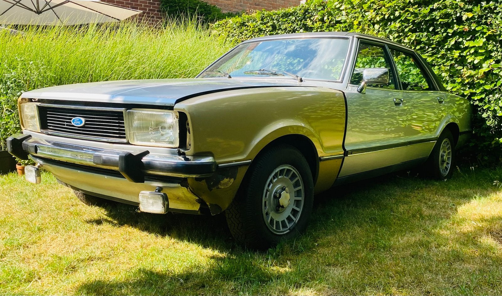 Ford Taunus Ghia, foto 12