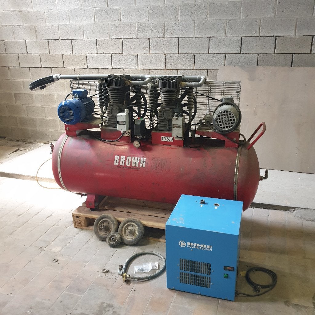 Compressor van 500 l + droger, Doe-het-zelf en Bouw, 100 liter of meer, Ophalen, Gebruikt, 10 bar of meer