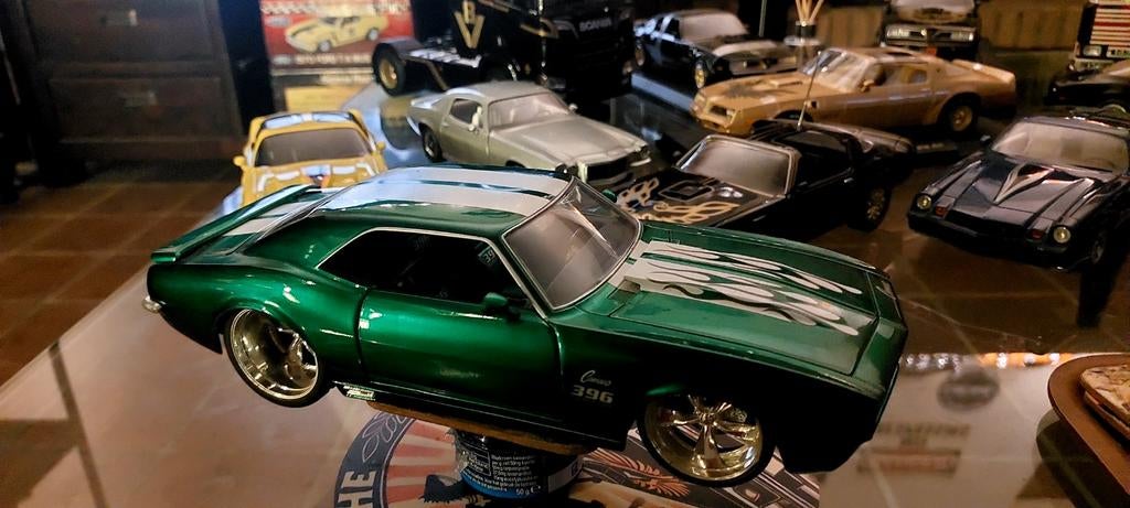 Chevy camaro jada lees text no box, Hobby & Loisirs créatifs, Voitures miniatures | 1:18, Enlèvement ou Envoi, Voiture