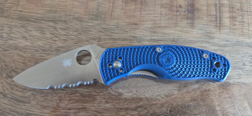 Spyderco Persistence  s35vn, Enlèvement ou Envoi, Comme neuf