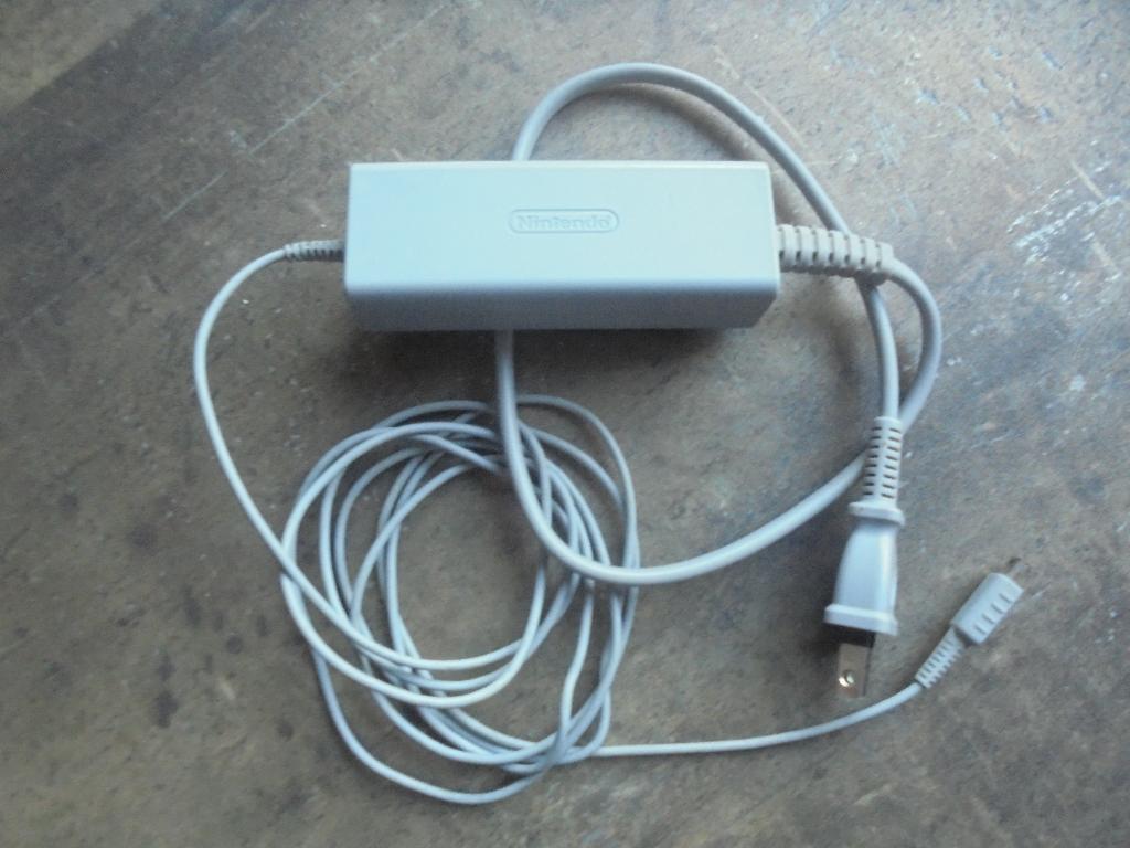 Nintendo GamePad AC Adapter voor Wii U (zie foto's) !LEZEN!, Verzenden, Overige genres, 1 speler, Nieuw