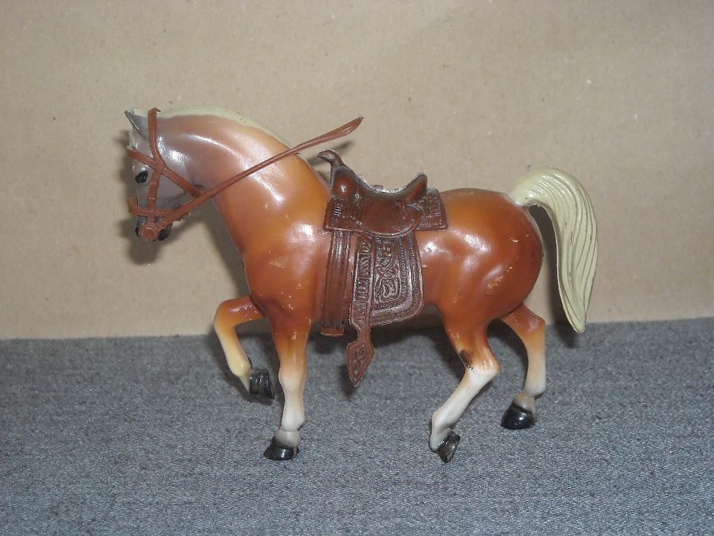 Lundby paard met blonde manen, Verzamelen, Poppenhuizen en Toebehoren, Ophalen of Verzenden, Gebruikt