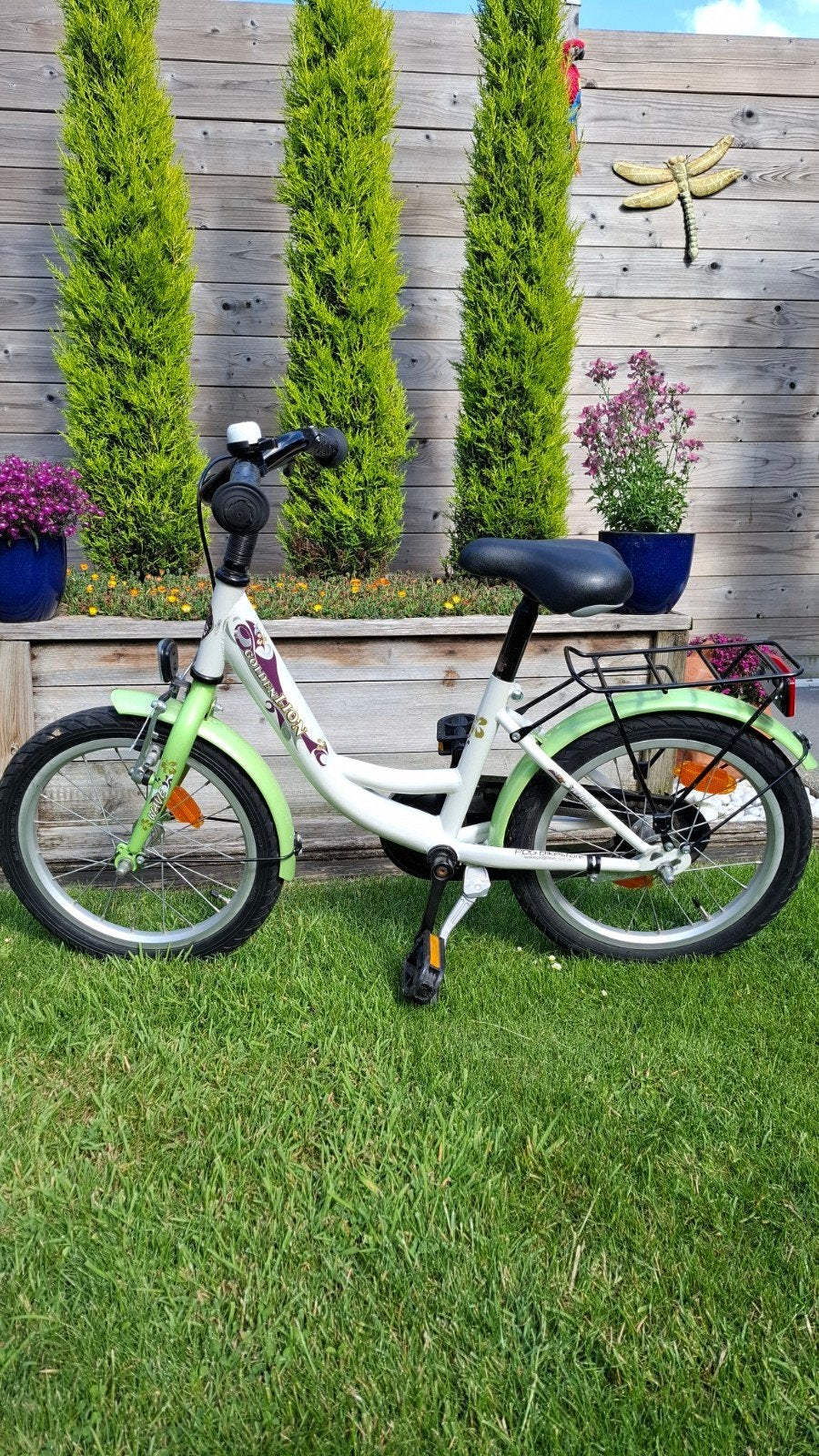 mooie meisjesfiets  16 inch, Fietsen en Brommers, Fietsen | Meisjes, Ophalen, Terugtraprem, Gebruikt, Handrem