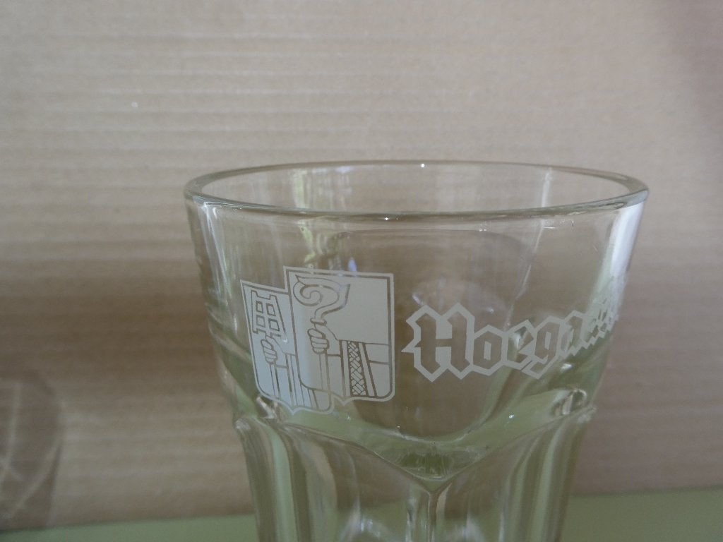 Vier witte Hoegaarden bierglazen, Verzamelen, Glas en Drinkglazen, Ophalen of Verzenden, Nieuw, Bierglas