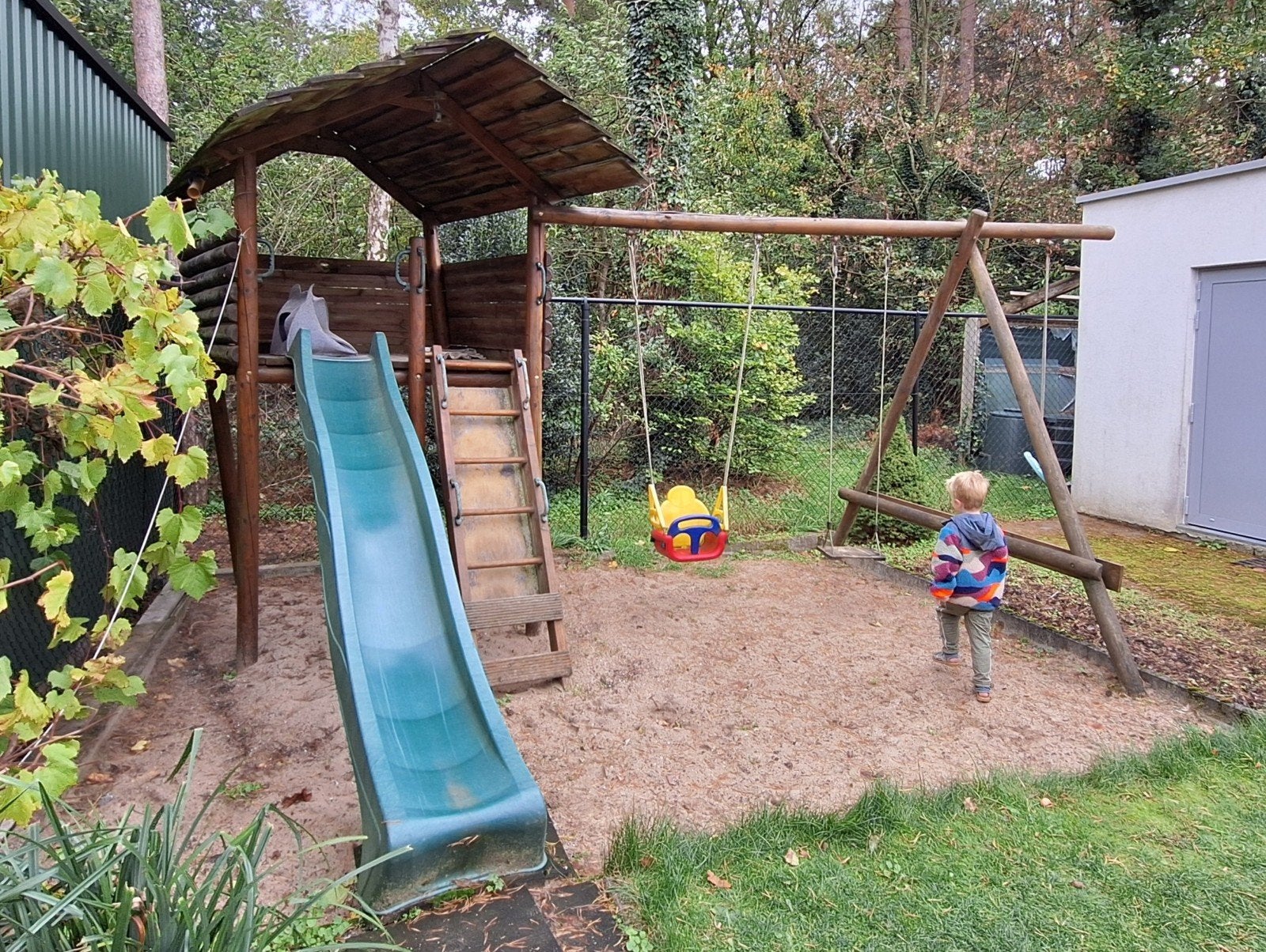 Speelhuisje tuin gratis, Kinderen en Baby's, Ophalen