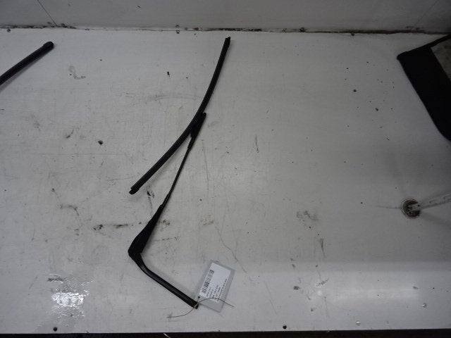 RUITENWISSERARM LINKS VOOR BMW 1 serie (E82), Gebruikt, BMW