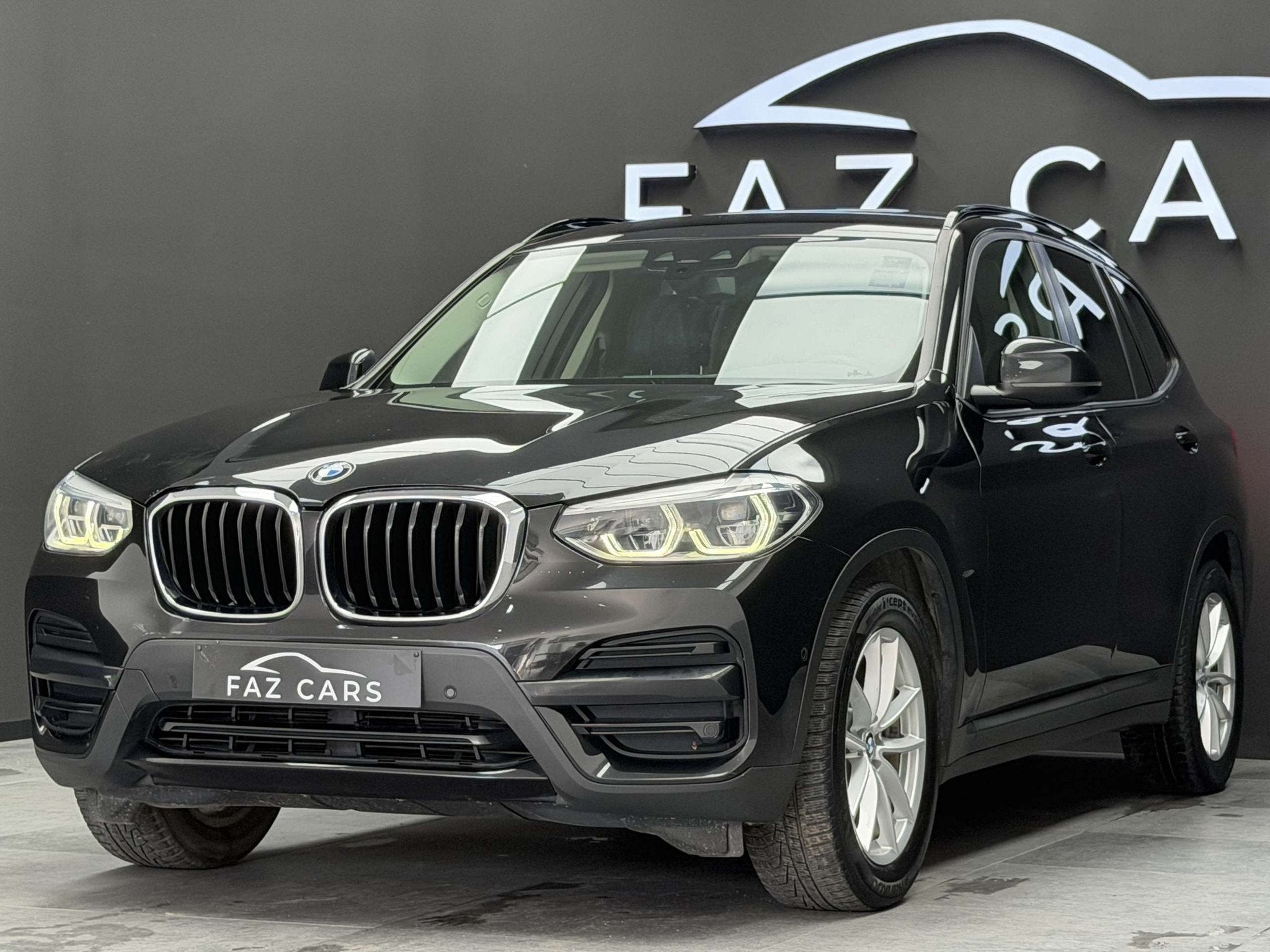BMW X3 2.0iA xDrive20 * CUIR + CAMÉRA + TVA + GARANTIE *, Autos, Cuir, Achat, Noir, 5 portes
