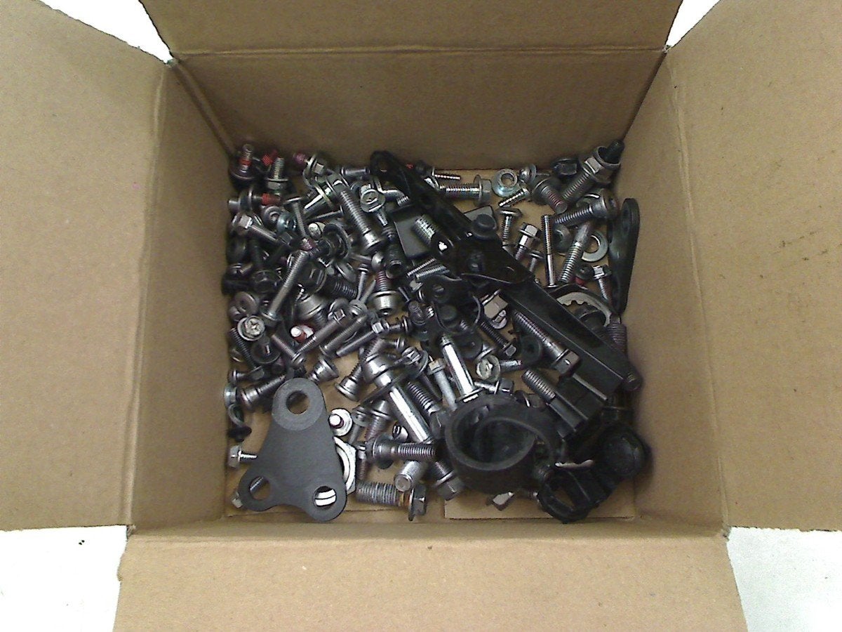 BOUT Kawasaki Z 900 2020-2024 (Z900 ZR900) (01-2020/12-2024), Motoren, Kawasaki Motors Europe N.V., Gebruikt, Info@kawasaki.eu