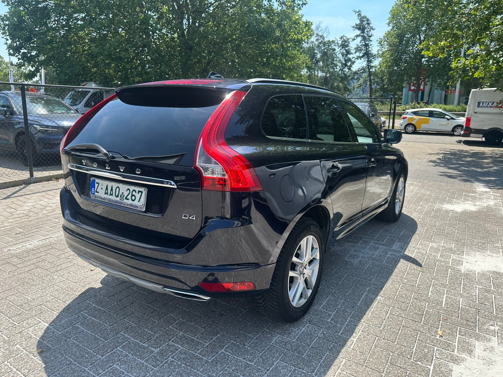 Volvo XC60 D4 190 pk, Auto's, Volvo, 1969 cc, Blauw, Leder en Stof, 124 g/km