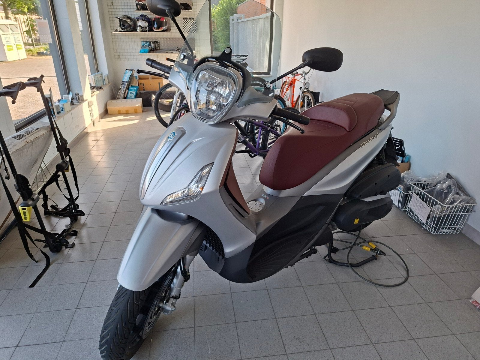 Verkoop Yamaha, Piaggo, Vespa, Peugeot (Moto/Brom) onderdele, Ophalen, Zo goed als nieuw, Overige typen
