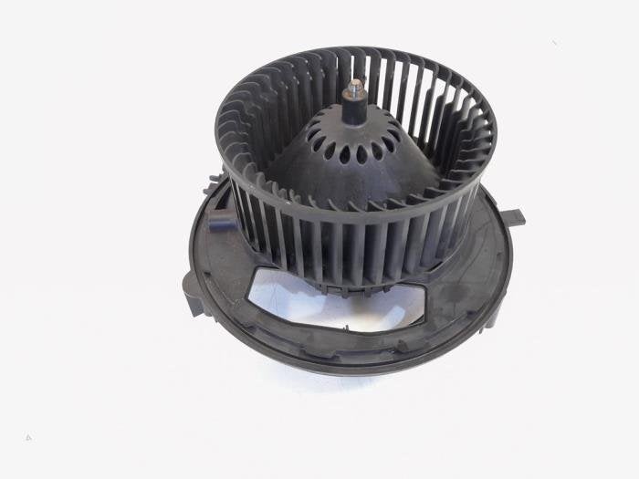 Kachel Ventilatiemotor van een Volkswagen Tiguan, Gebruikt, -, Volkswagen, -