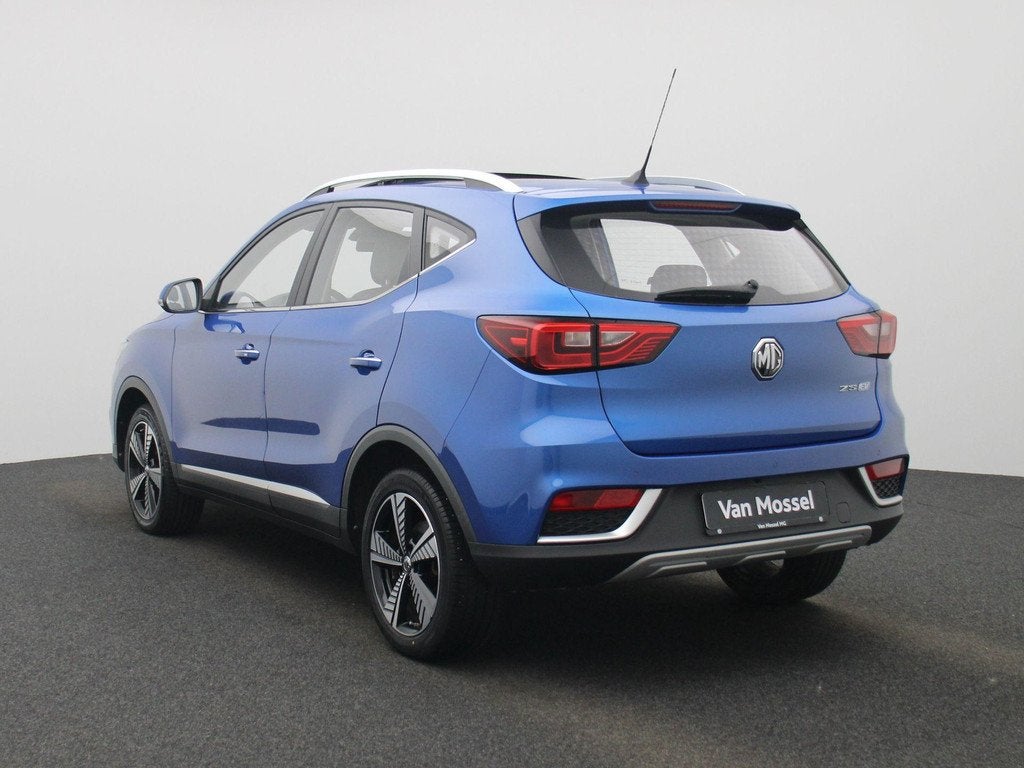 MG MG ZS EV Luxury 45 kWh PANO | LEDER | CAMERA, Auto's, MG, 45 kWh, Gebruikt, Parkeersensor, 1507 kg