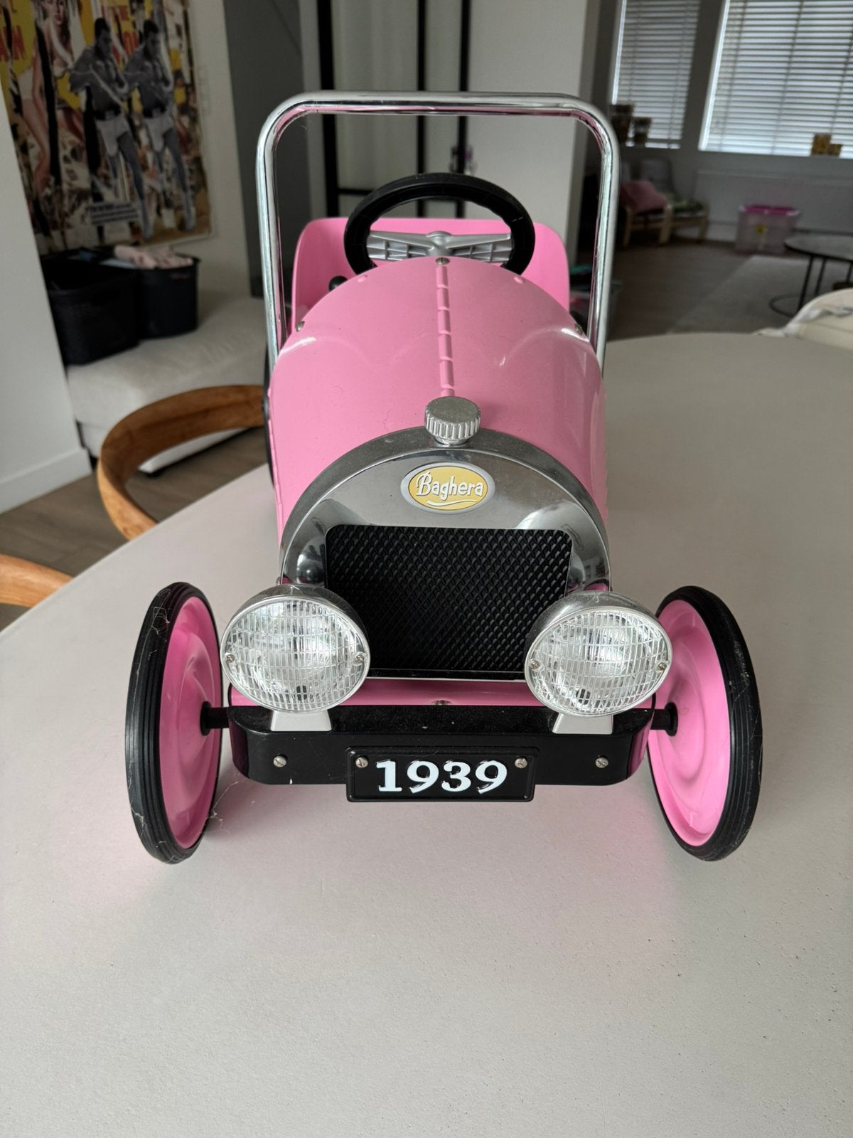 Baghera kinderauto met trappers, Kinderen en Baby's, Speelgoed | Buiten | Voertuigen en Loopfietsen, Ophalen, Zo goed als nieuw