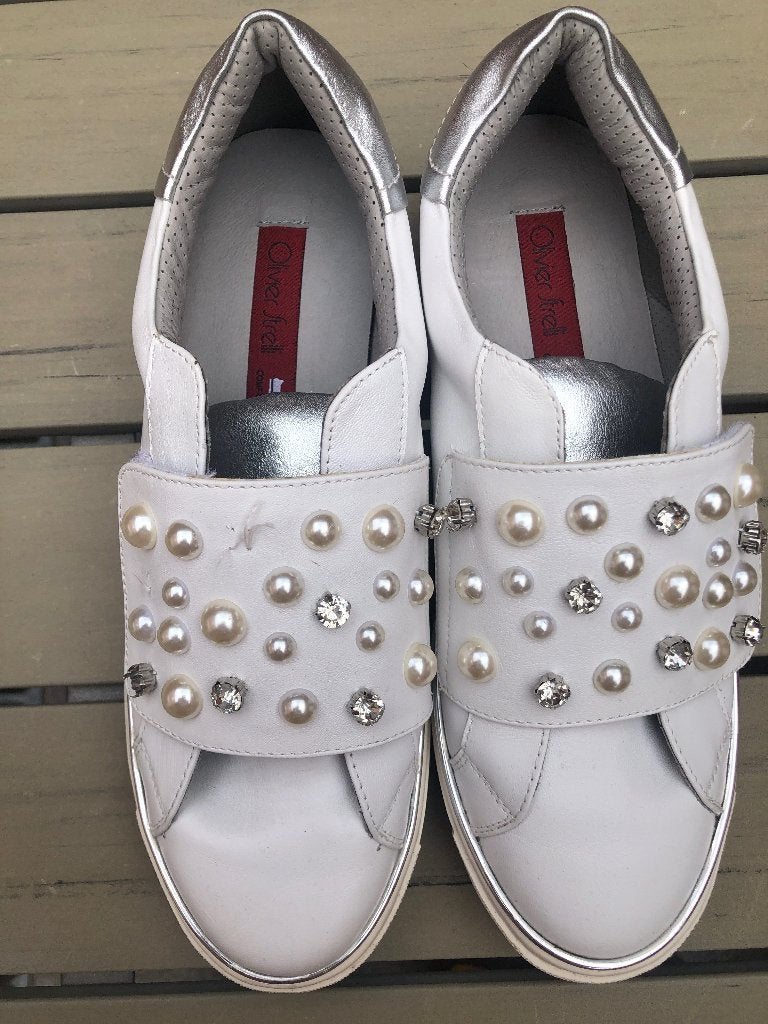 Sneakers maat 39 gratis (2 steentjes ontbreken), Ophalen, Wit, Nieuw, Olivier strelli