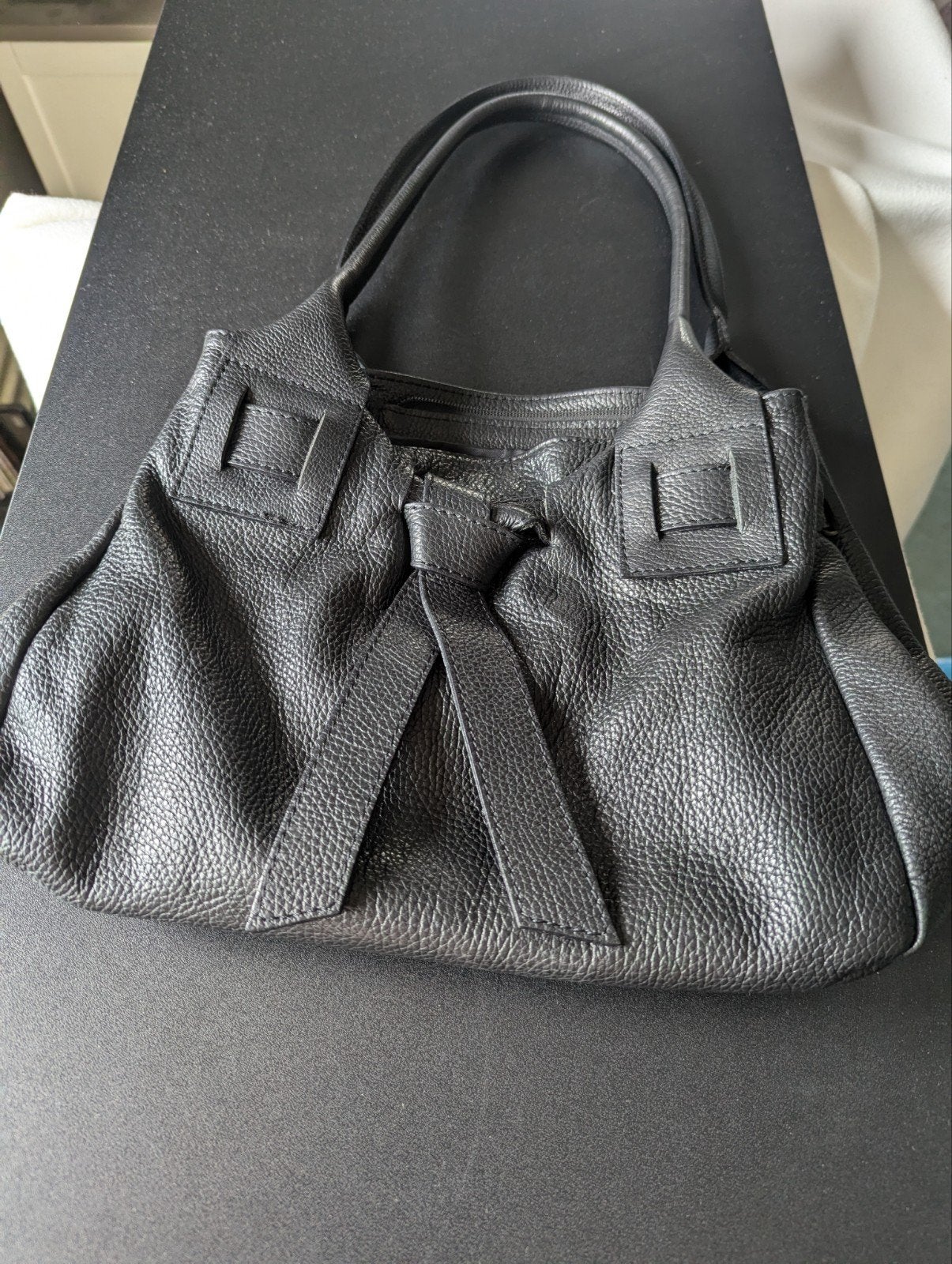 Lederen handtas, perfecte staat, Handtassen en Accessoires, Tassen | Damestassen, Ophalen, Zwart, Handtas