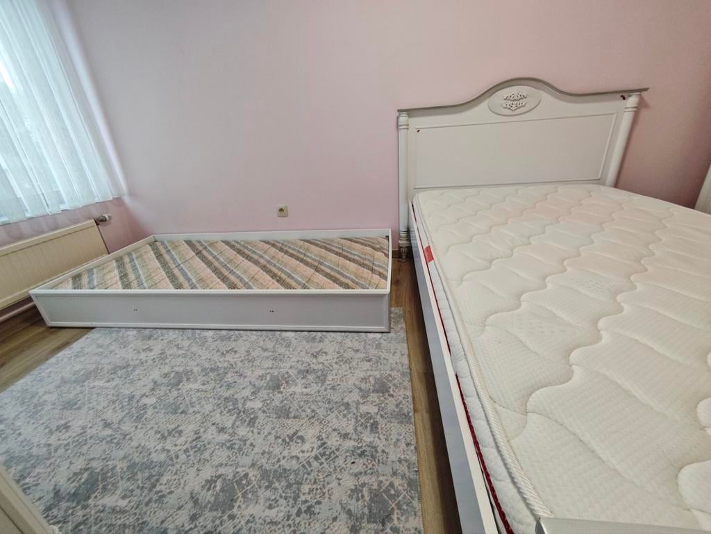 Lit gigogne 2 couchages de la marque CILEK, Matelas, Enlèvement, 100 cm ou plus, 180 cm ou plus