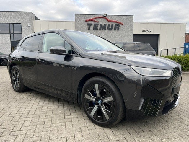 Bmw IX xDrive50  523pk Pano/Led/Camera 2022, Auto's, BMW, 378 kW, Lichtsensor, Zwart, IX