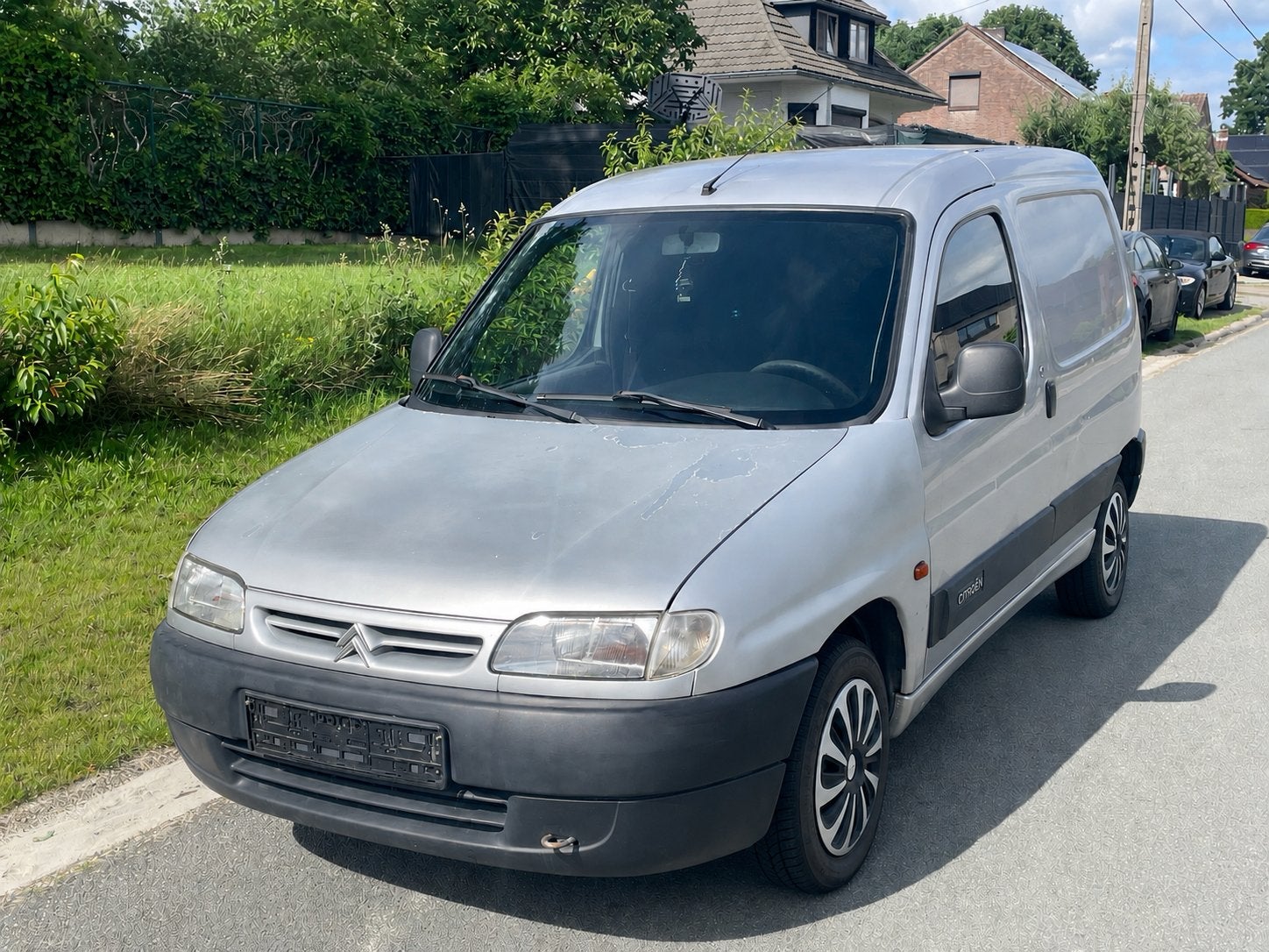 Citroën Berlingo 1.4 Essence certifiée V Sales, Autos, Camionnettes & Utilitaires, Particulier, Citroën, Essence, Euro 3, 4 portes