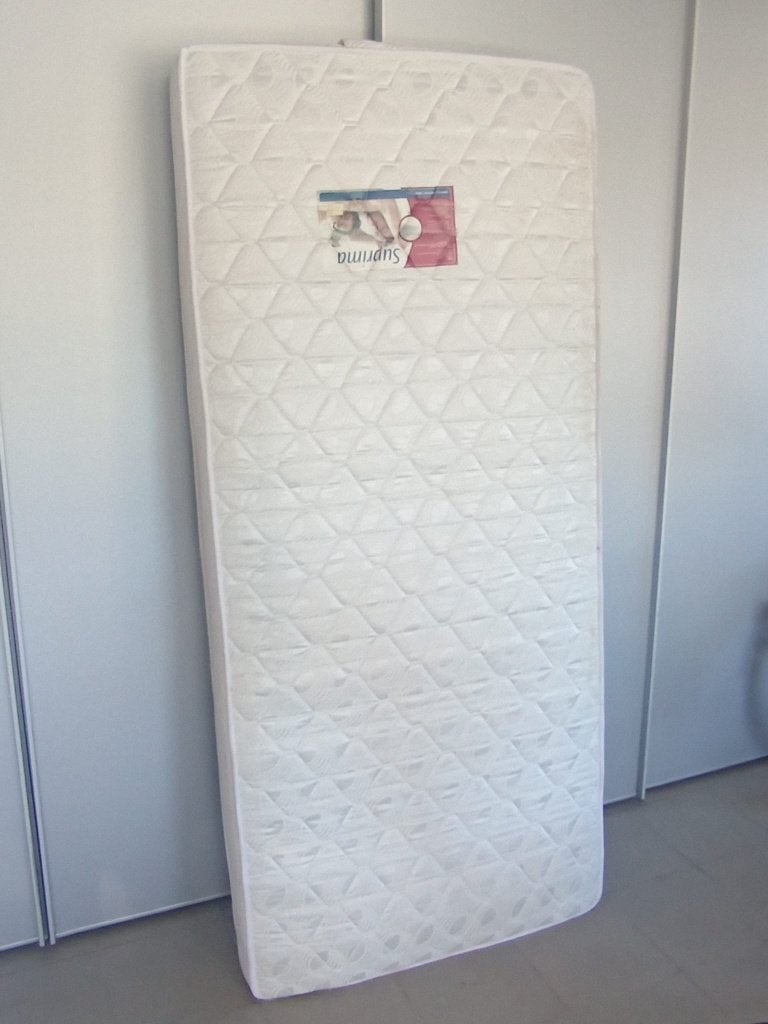 Matelas 90x200 cm, 90 cm, Matelas, Une personne, Enlèvement