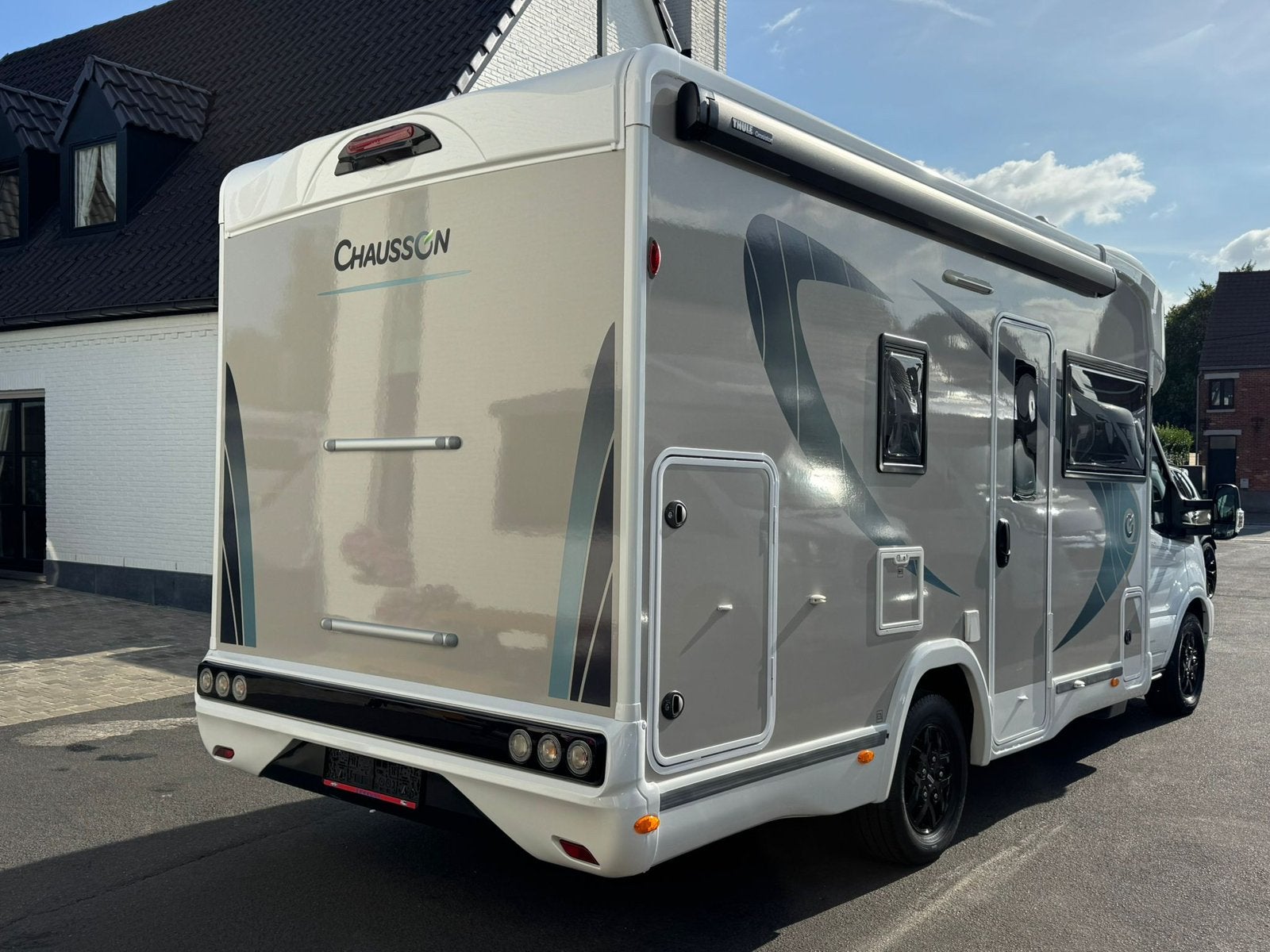 Ford Transit Chausson 660, Jusqu'à 4, Ford, Douche, Chausson