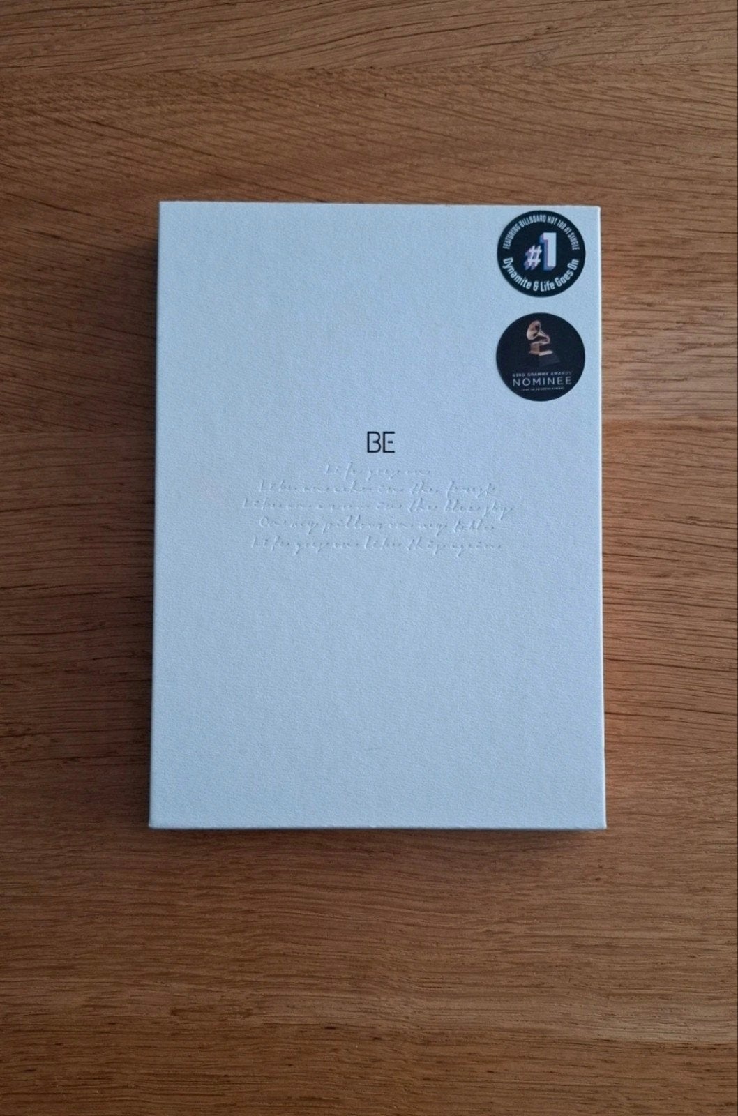 Album BE essential edition
Pré-commande, Utilisé, Comprend un DVD, K-pop, Album