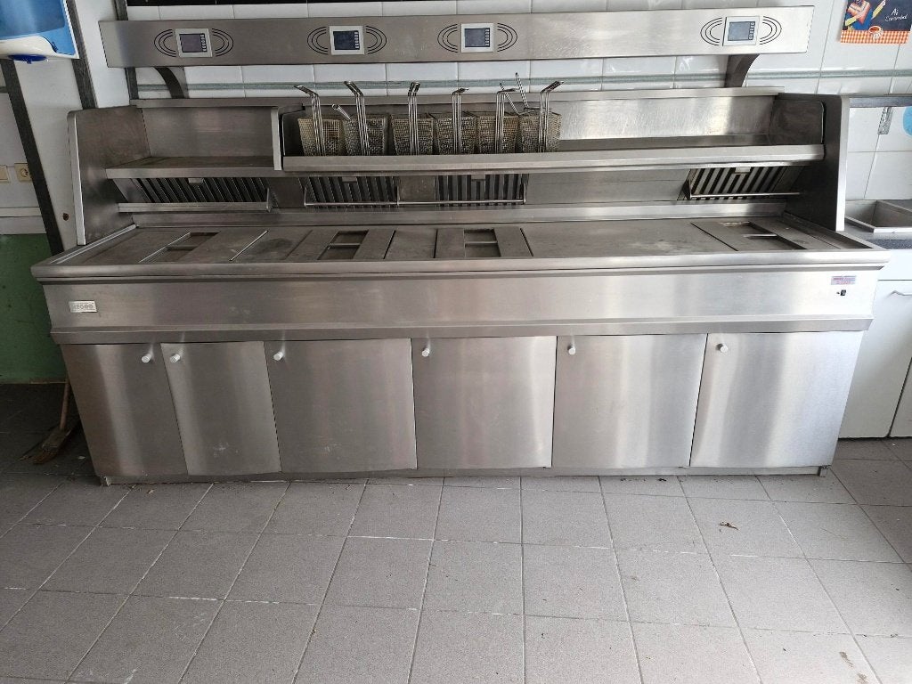 HEGRO Tornado bakwand met 4 friteuses, Enlèvement, Utilisé
