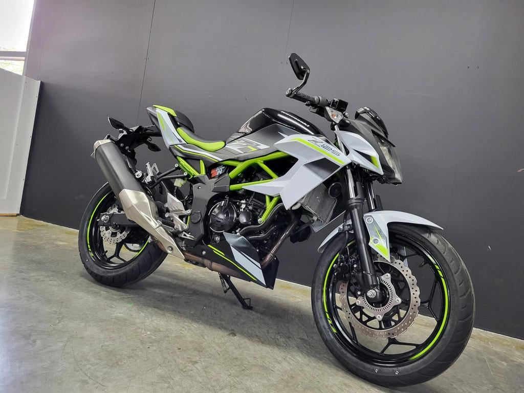 Kawasaki Z 125 speelse naked A1 (bj 2021), Motoren, Bedrijf, 125 cc, Overig, 11 kW of minder