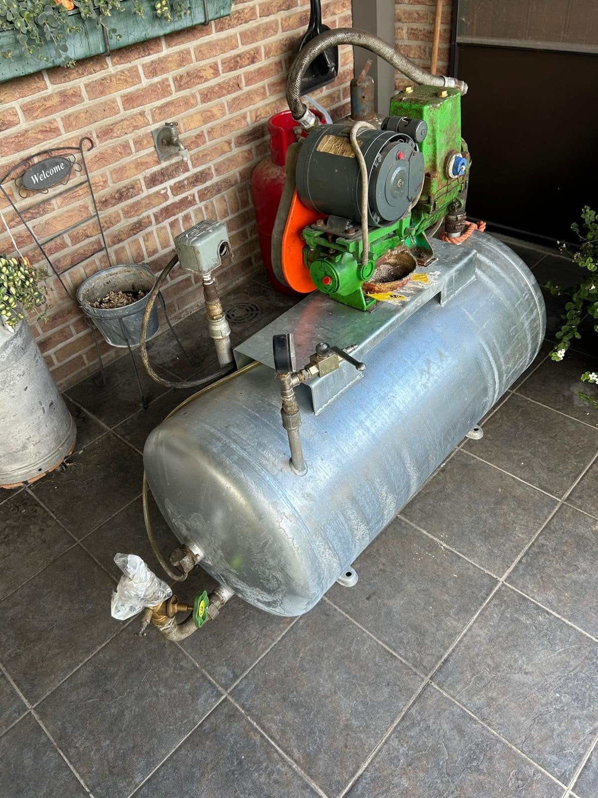 Waterpomp + motor +  buffervat 200l, Doe-het-zelf en Bouw, Ophalen, Gebruikt, Overige typen