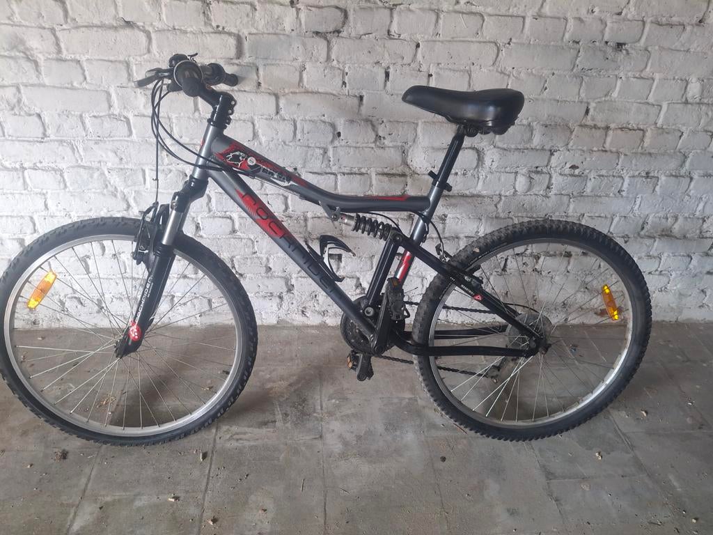 Vtt rockrider, Vélos & Vélomoteurs, Autres marques, Frein sur jante, Comme neuf, Enlèvement