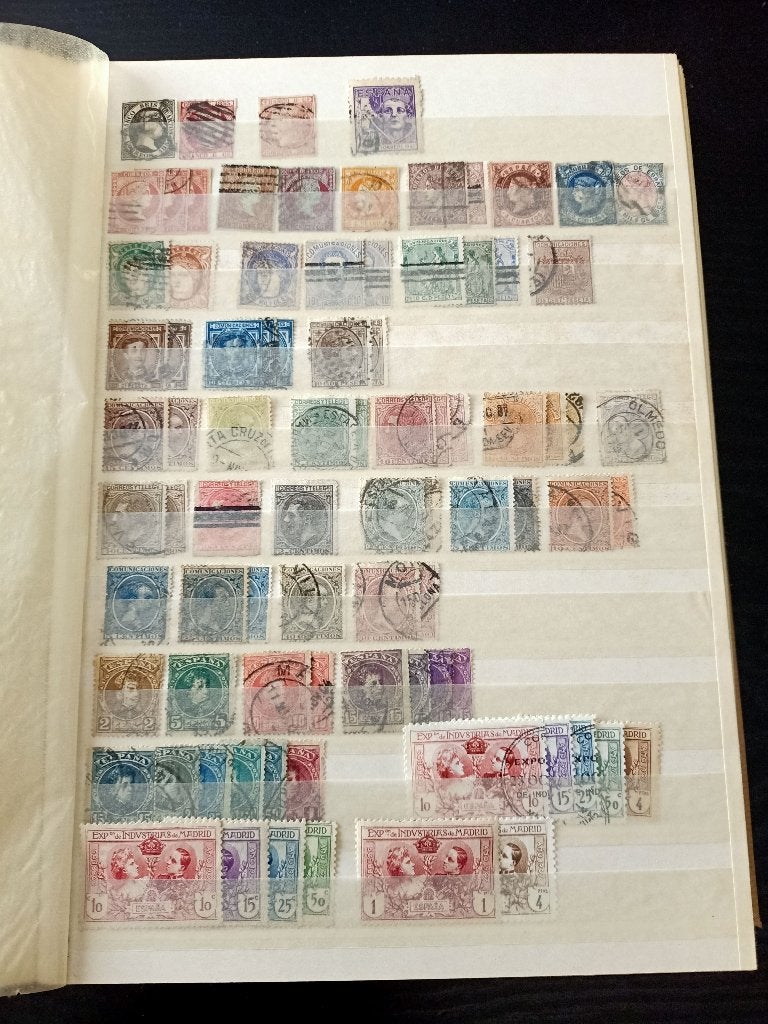 postzegelverzameling Spanje in 2 boeken, Postzegels en Munten, Ophalen of Verzenden