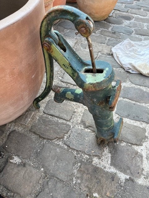 Oude waterpomp, Tuin en Terras, Ophalen, Gebruikt