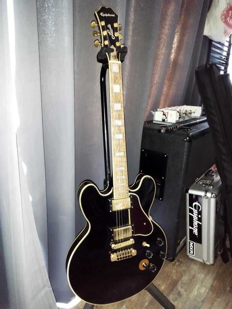 Epiphone lucille, Enlèvement, Epiphone