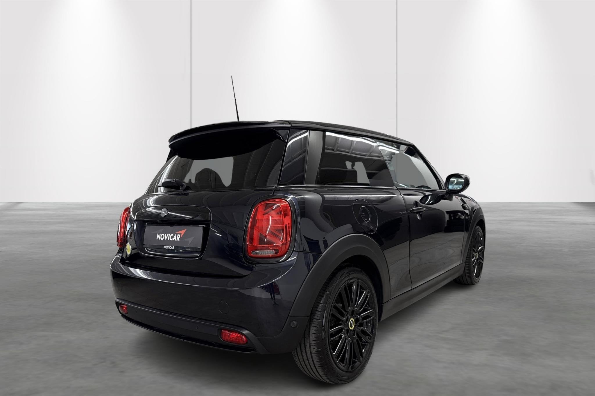 Mini Mini Cooper SE, Auto's, 4 zetels, Stof, 135 kW, Automatische klimaatregeling