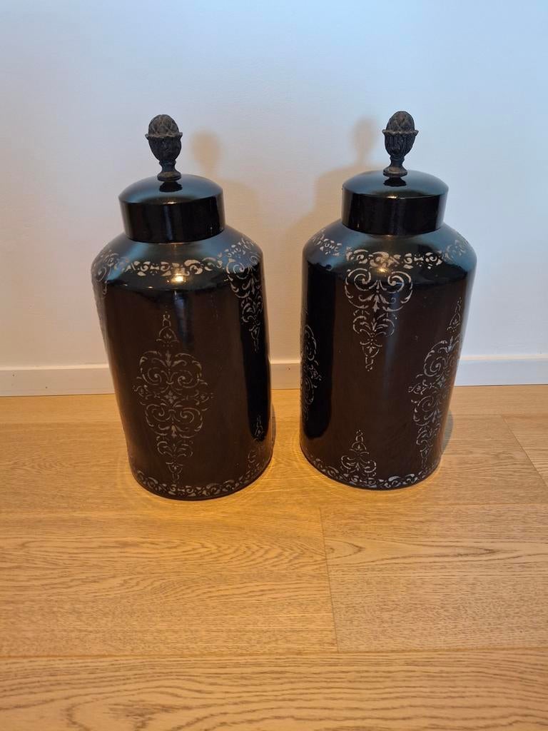 Ensemble de pots décoratifs avec couvercles, Enlèvement