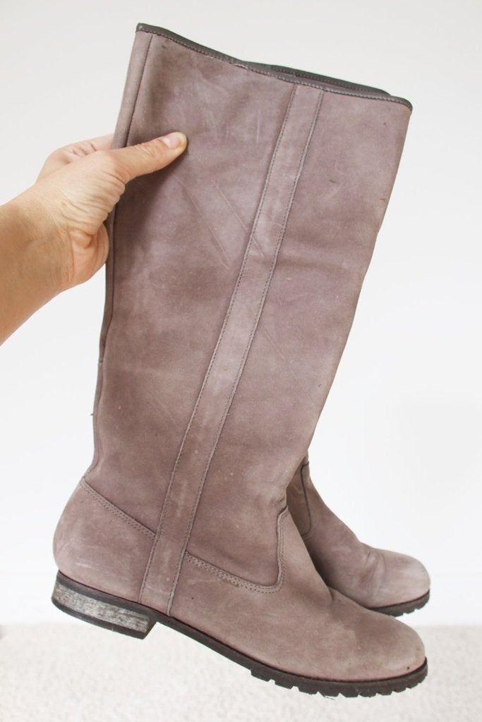 Très belles bottes en daim - s5 (taille 39) €55, -, ANDERE, Enlèvement ou Envoi, Beige, Comme neuf