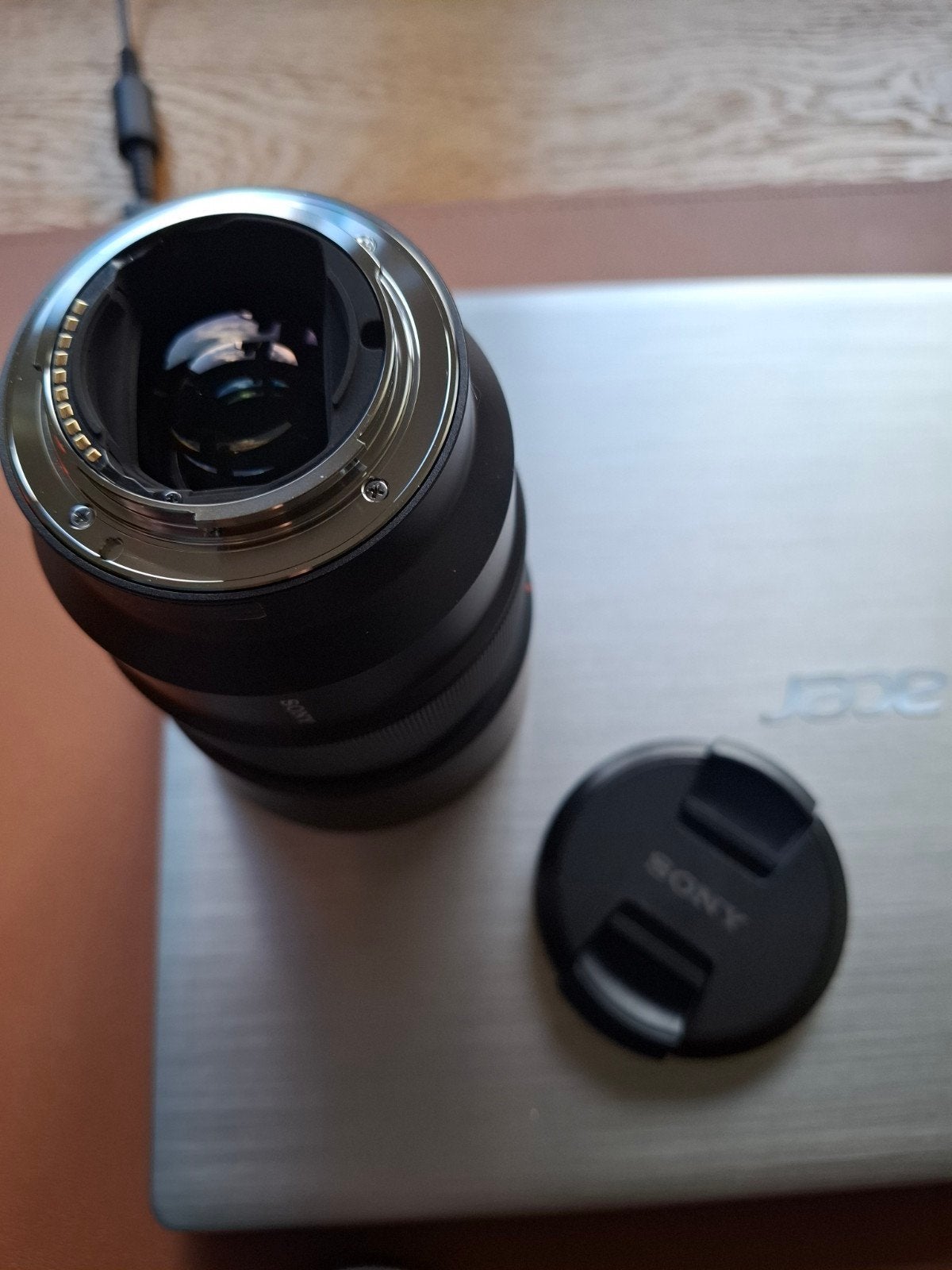 sony lens, Ophalen, Zo goed als nieuw, Inclusief filter