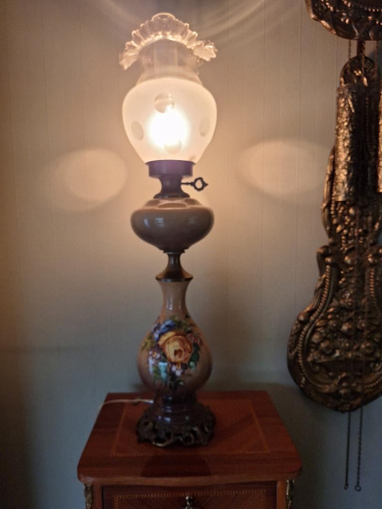 Mooie tafellamp met geblazen glas, Antiek en Kunst, Ophalen