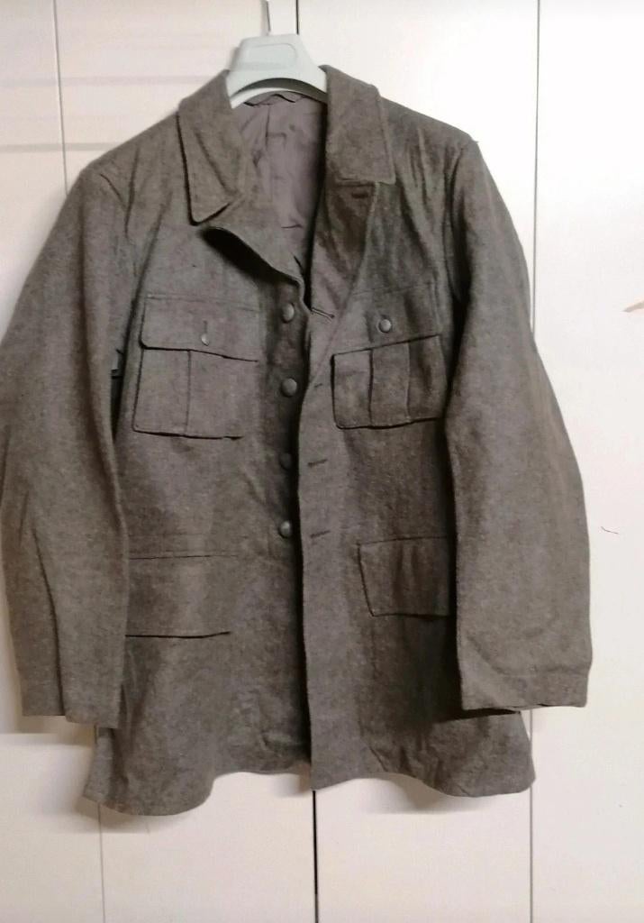 M42 1943 militaire jas uit de Tweede Wereldoorlog, Verzamelen, Militaria | Tweede Wereldoorlog, Overige soorten, Kleding of Schoenen