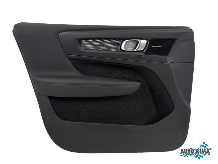 Portierbekleding 4Deurs links-voor van een Volvo XC40, Gebruikt, -, -, Ophalen of Verzenden