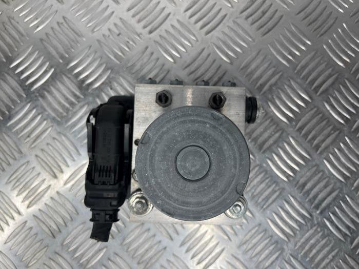 ABS Pomp van een Mercedes Vito, Gebruikt, -, -, 3 maanden garantie