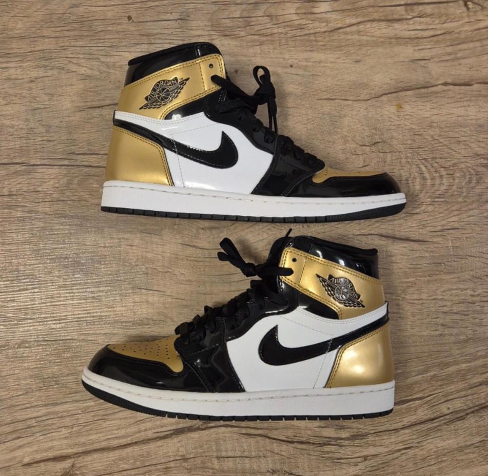 Air Jordan 1 Retro High OG NRG 'Gold Toe' 2018, Sport en Fitness, Basketbal, Zo goed als nieuw, Schoenen, Ophalen of Verzenden