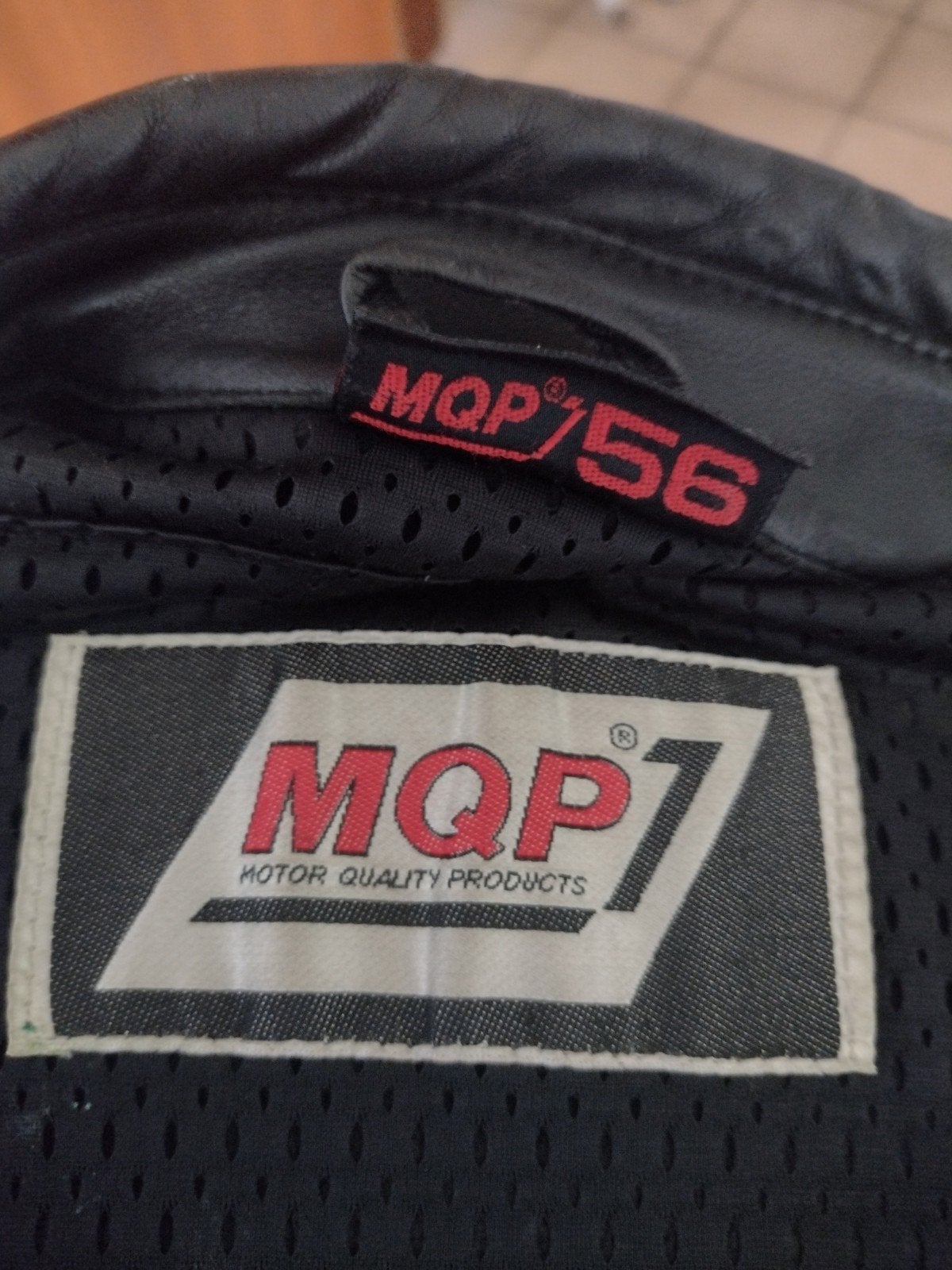 Tweedelig motorpak, Motos, Enlèvement