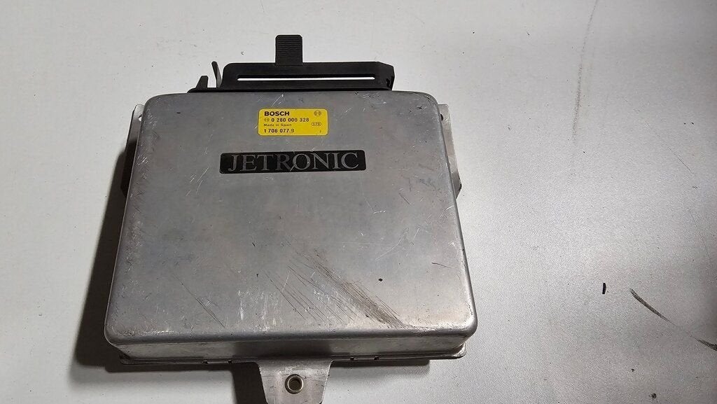 Motormanagement computer ECU DME M10 type 1 BMW 3 serie E30, -, Utilisé, -, -