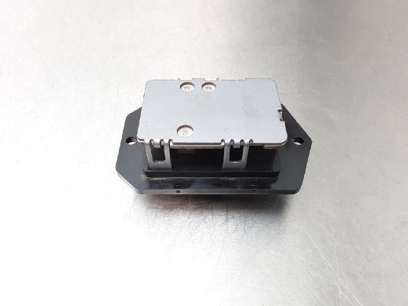 KACHELWEERSTAND Subaru Trezia (01-2011/-), Gebruikt, Subaru