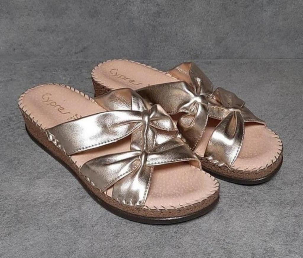 Cypres/Vera Pelle/Slippers/Maat 37, Kleding | Dames, Slippers, Bruin, Cypres, Ophalen of Verzenden