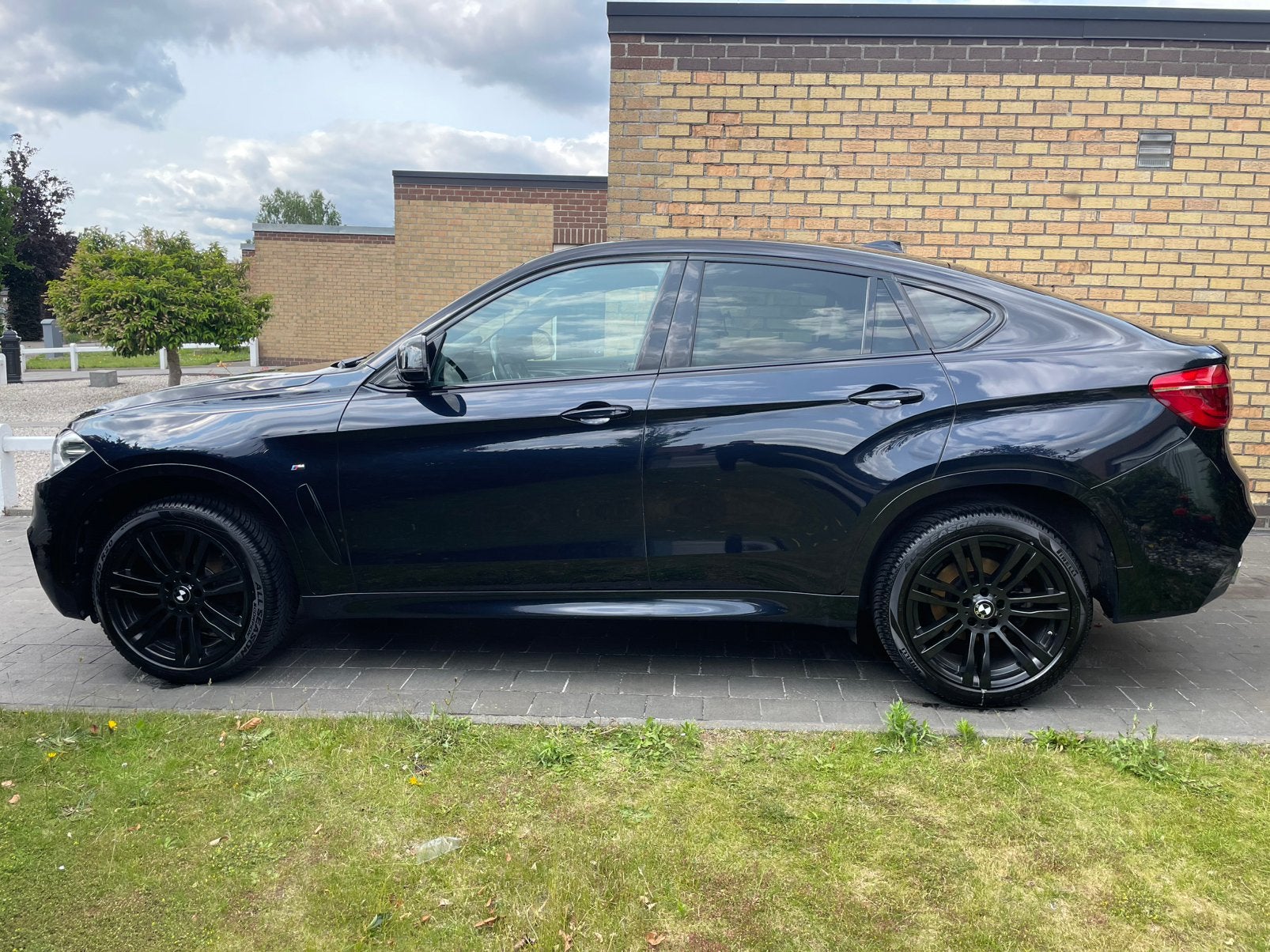 Bmw x6 f16 3.0d M pack profermance individual, Auto's, Automaat, Euro 5, Beige, Blauw