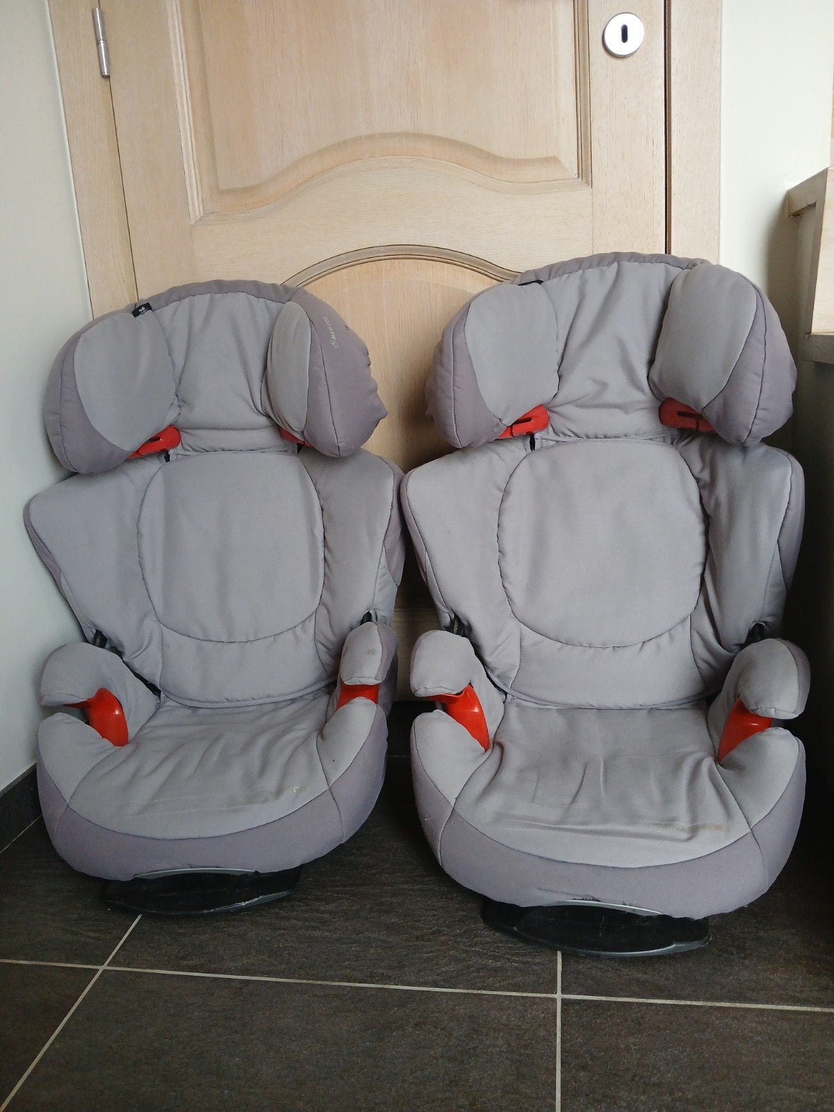 2 Maxi Cosi Rodi, Enfants & Bébés, Sièges auto, Ceinture de sécurité, Maxi-Cosi, 15 à 36 kg, Comme neuf