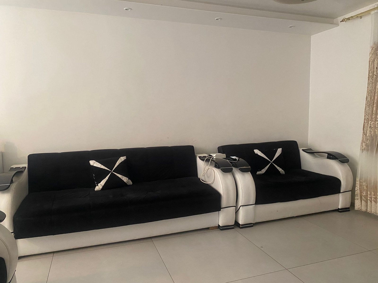 3 places, table à manger + chaises à vendre, Enlèvement, Utilisé